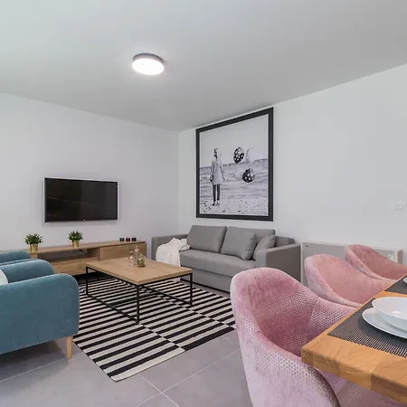 Apartment Luxury Magali *