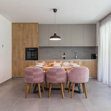 Apartment Luxury Magali *