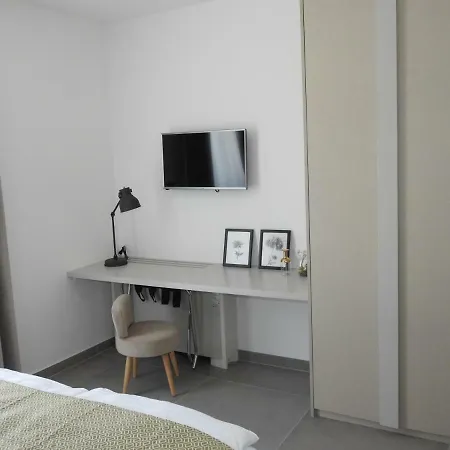 Luxury Magali Lägenhet *